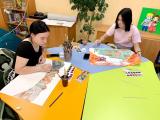 Подготовка работ к выставке «Как я провел лето»
