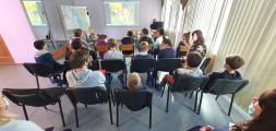 «Город между склонов сопок»