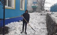 Субботник в стационарном отделении для несовершеннолетних
