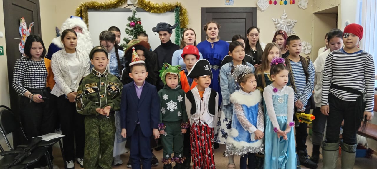 В Таловском филиале центра весело встретили Новый год