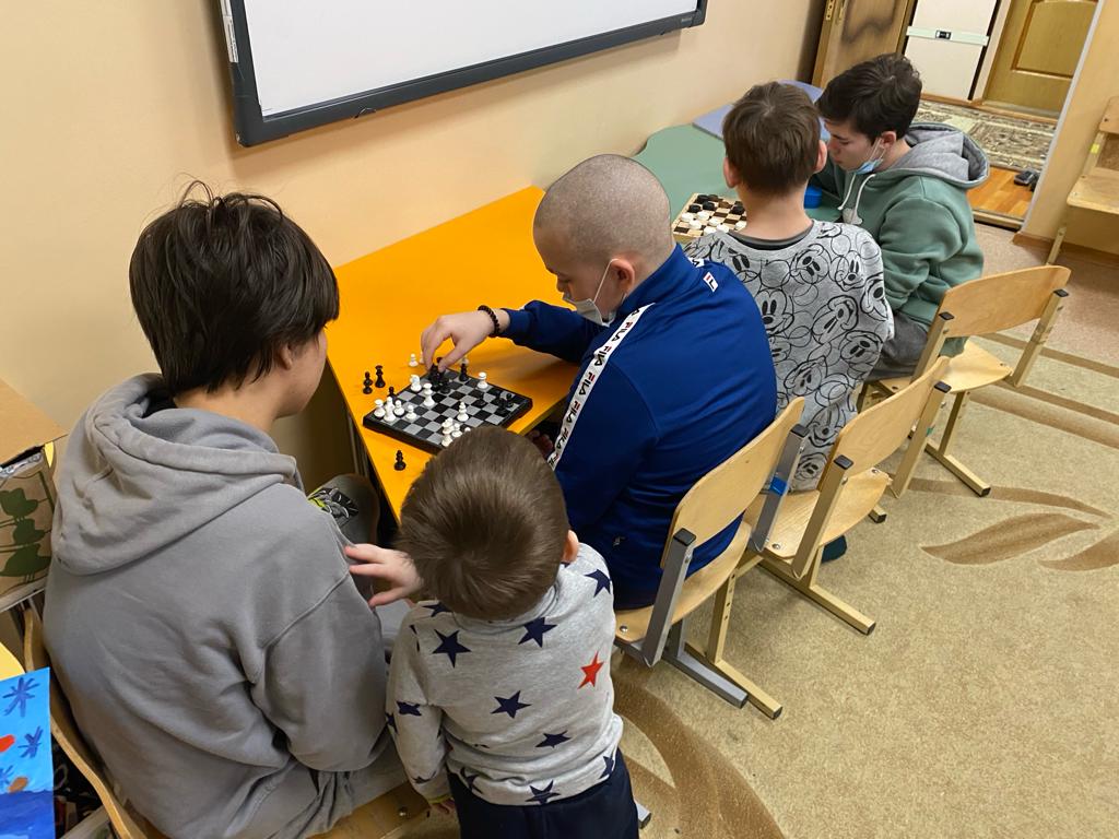  Как встретили день Рождества Христова в стационарном отделении для несовершеннолетних