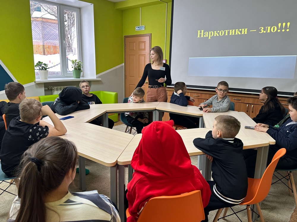 В отделении профилактики безнадзорности несовершеннолетних прошёл антинаркотический тренинг