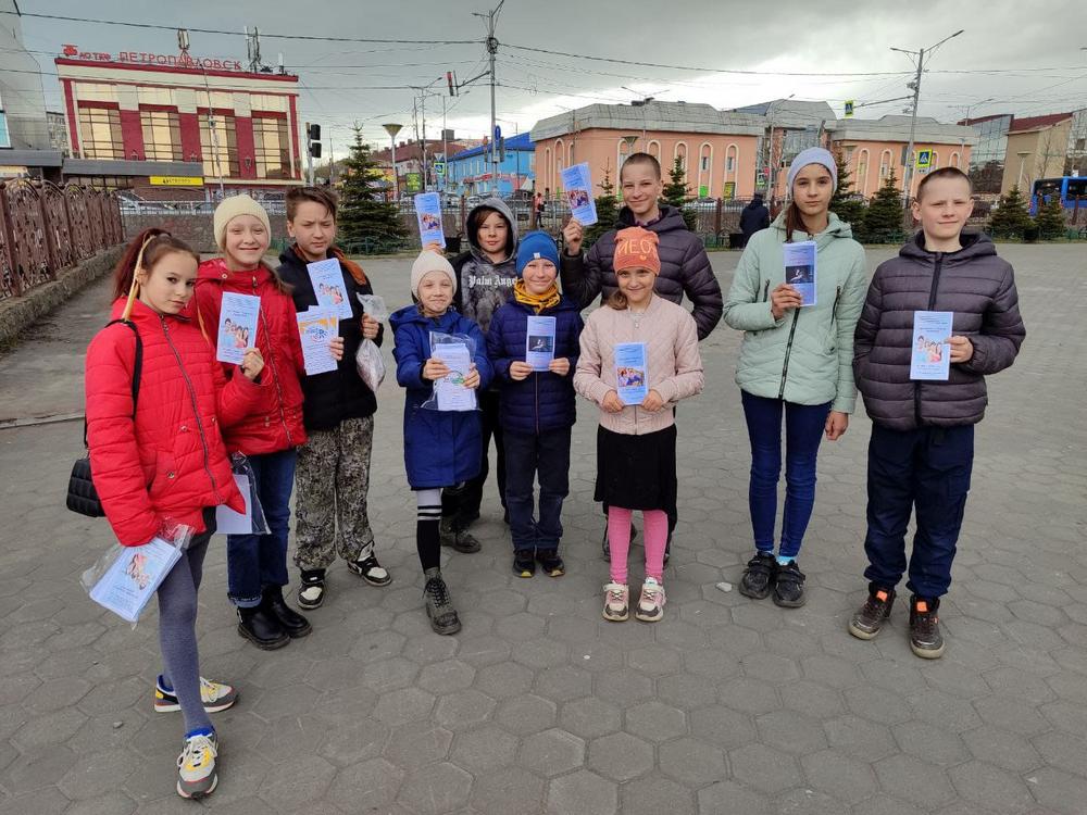 Подопечные центра «СЕМЬЯ» приняли участие в акции «Тропа доверия»