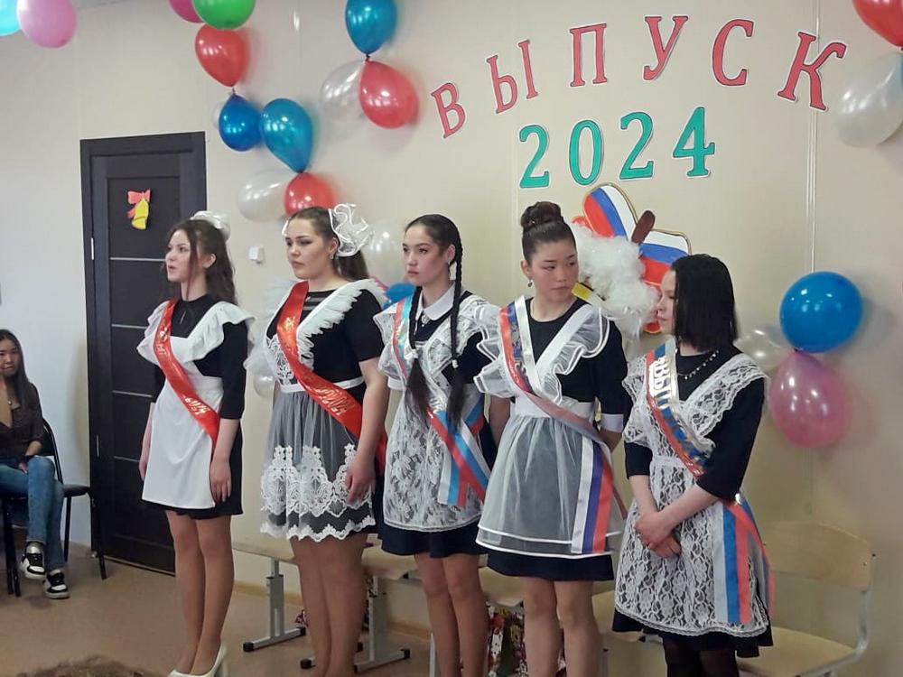В Таловской школе прозвенел последний звонок