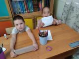Встреча с собой через годы: дети написали письма в будущее