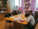 Ребята из групп дневного пребывания написали письма солдатам на фронт