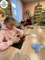 В творческой мастерской "Апельсин" отделения Семейный МФЦ всегда кипит работа