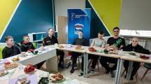 Урок мужества в "Портале": Морской пехотинец рассказал подросткам о СВО и патриотизме