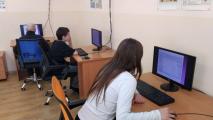 В компьютерном кружке "Умник" кипит работа