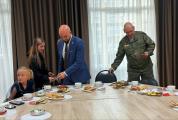 Воспитанники Семейного МФЦ и Отделения временного пребывания посетили камчатский филиал фонда "Защитники Отечества"