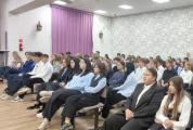 Педагог-психолог Семейного МФЦ встретилась с учениками средней школы №7