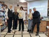 Ребята из подросткового пространства "Портал" отправились в Камчатскую краевую детскую библиотеку им. В. Кручины на музыкальный квиз