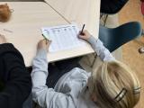 В подростковом пространстве "Портал" педагоги-психологи проводят для ребят увлекательные занятия