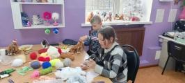 Конкурс поделок «В мастерской у Деда Мороза»!
